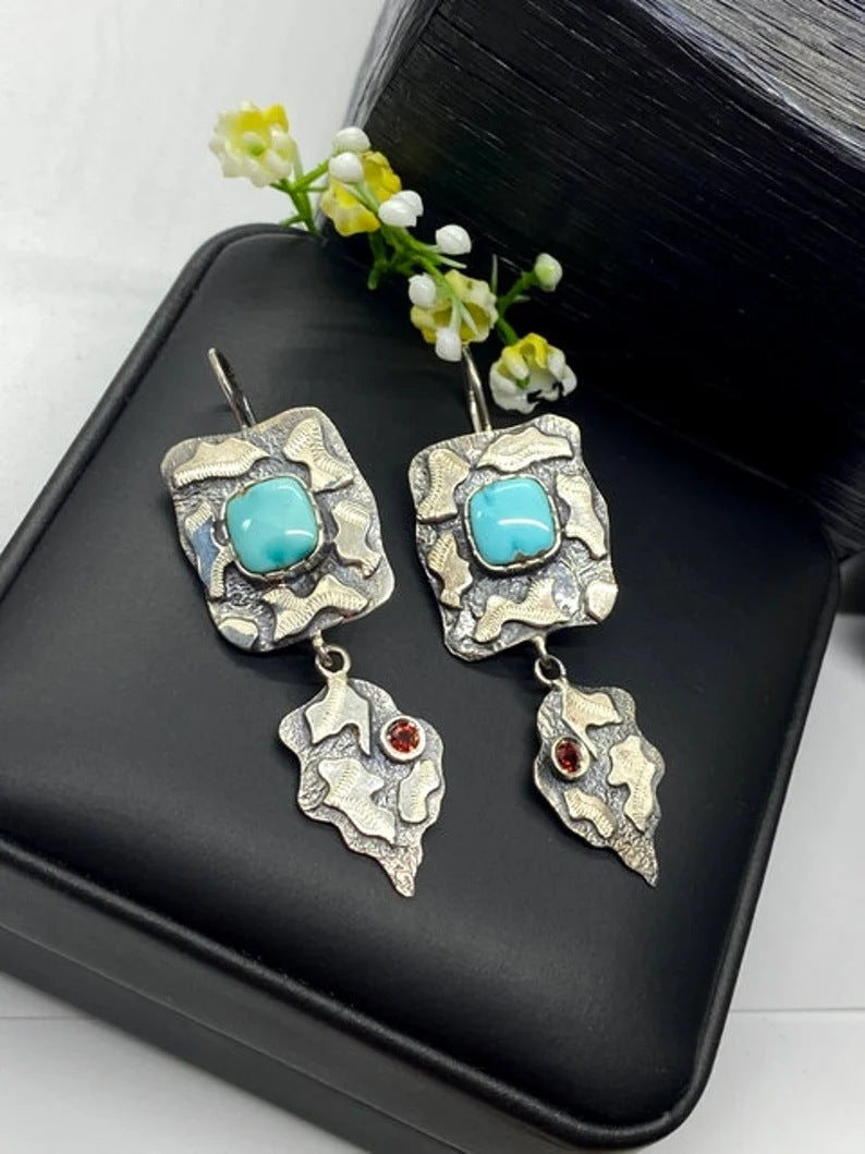 Stunning Silver Earring for Daily Wear