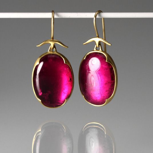 Classic Earring with Timeless Appeal