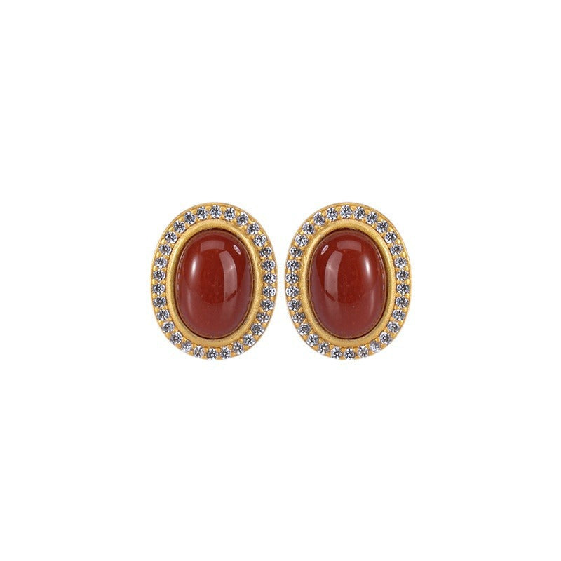 Beautiful Gold Earring with Unique Style