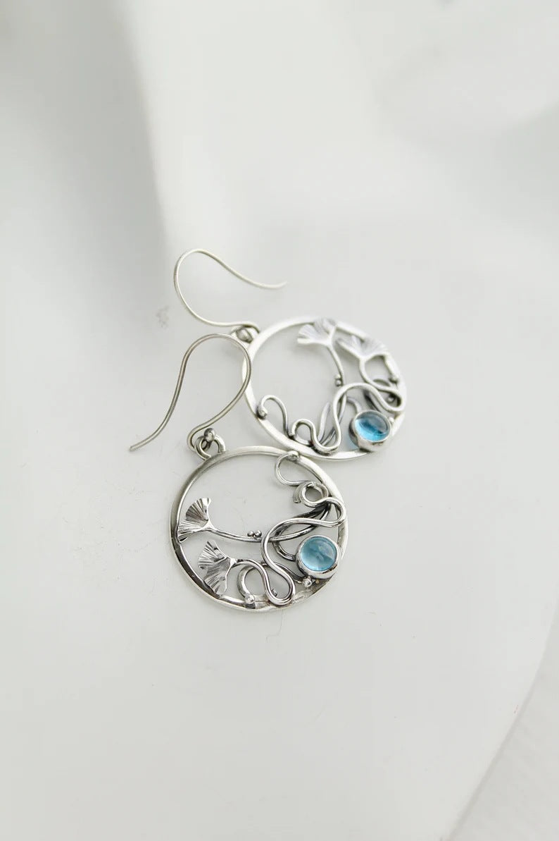 Charming Earring for Any Occasion
