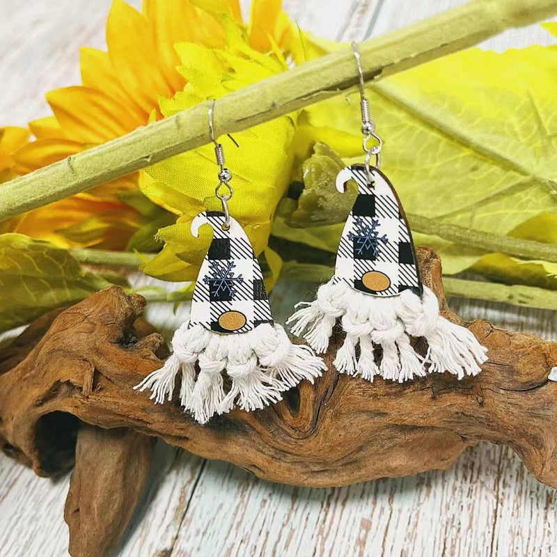 Charming Earring for Any Occasion
