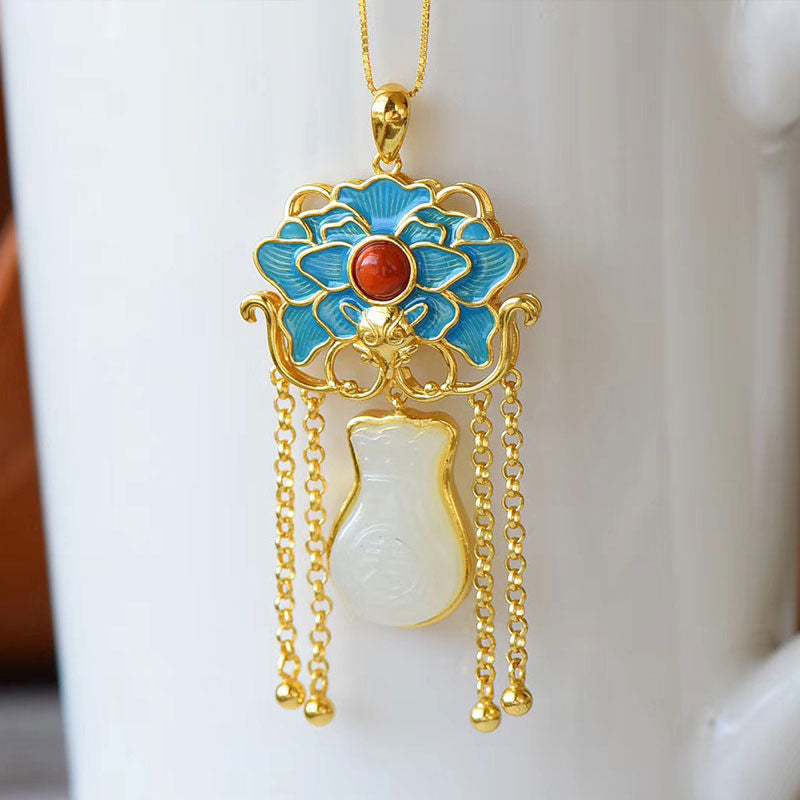 Stunning Necklace for Daily Wear