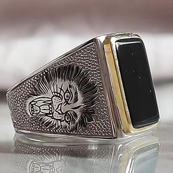 Stunning Ring for Daily Wear