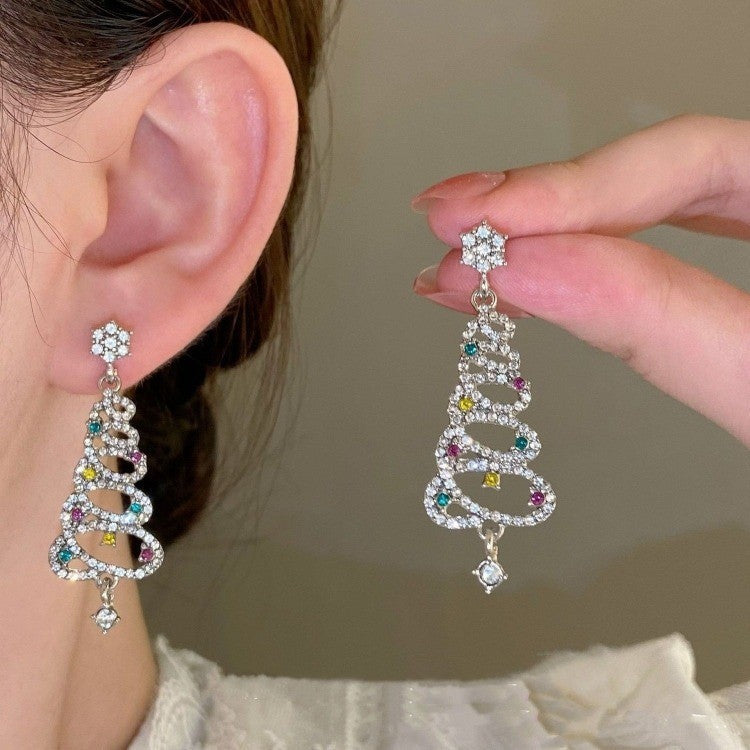 Charming Earring for Any Occasion