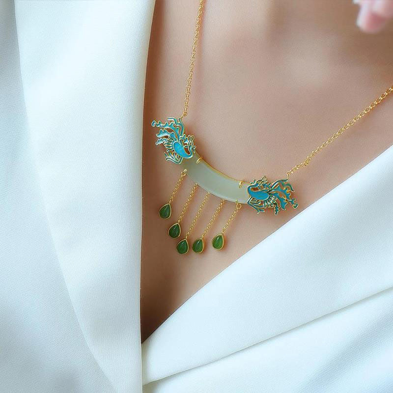 Charming Gold Set for Any Occasion