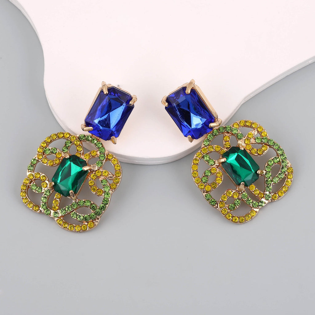 Classic Earring with Timeless Appeal