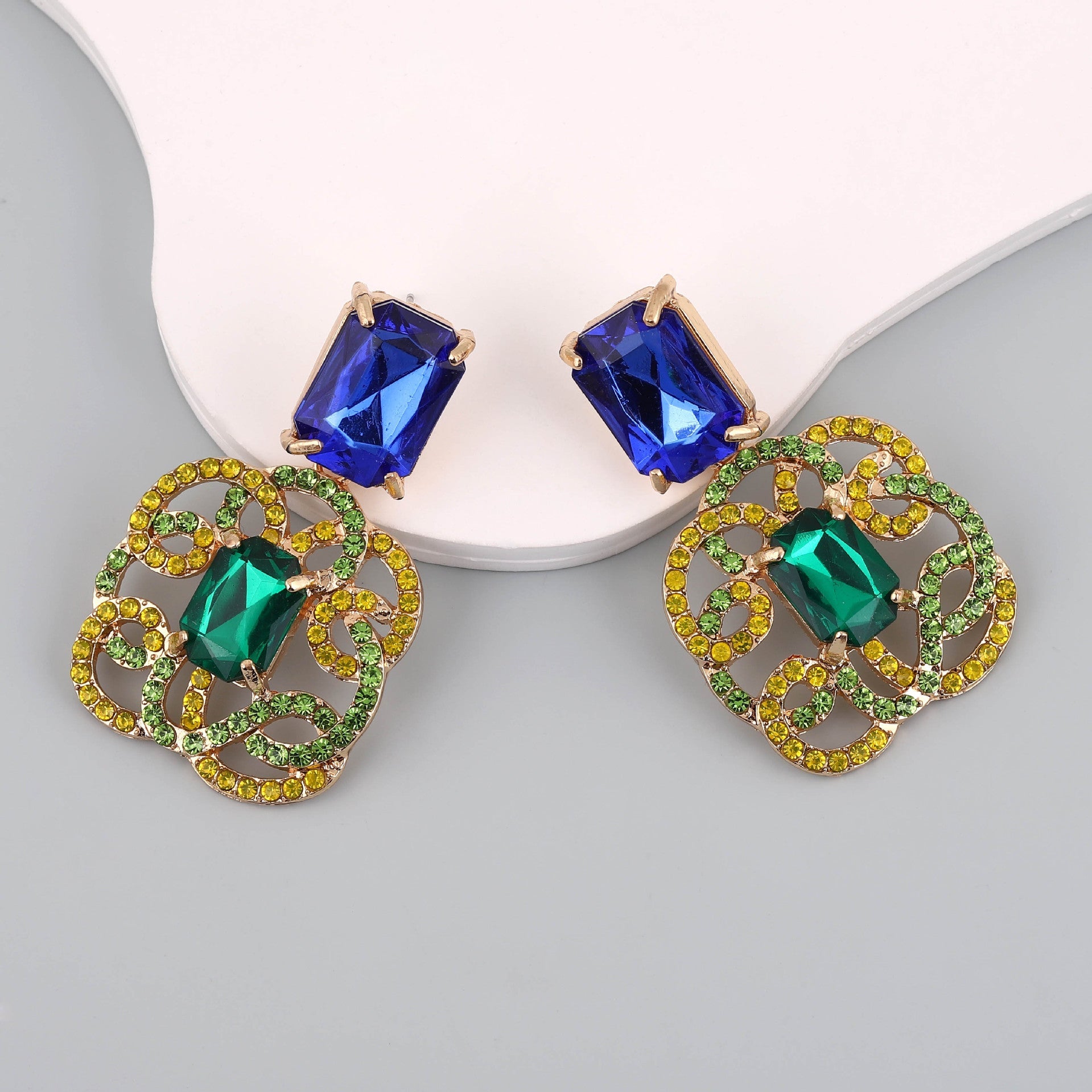 Classic Earring with Timeless Appeal