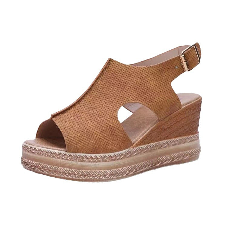 Chic Orthopedic Sandals with Unique Design