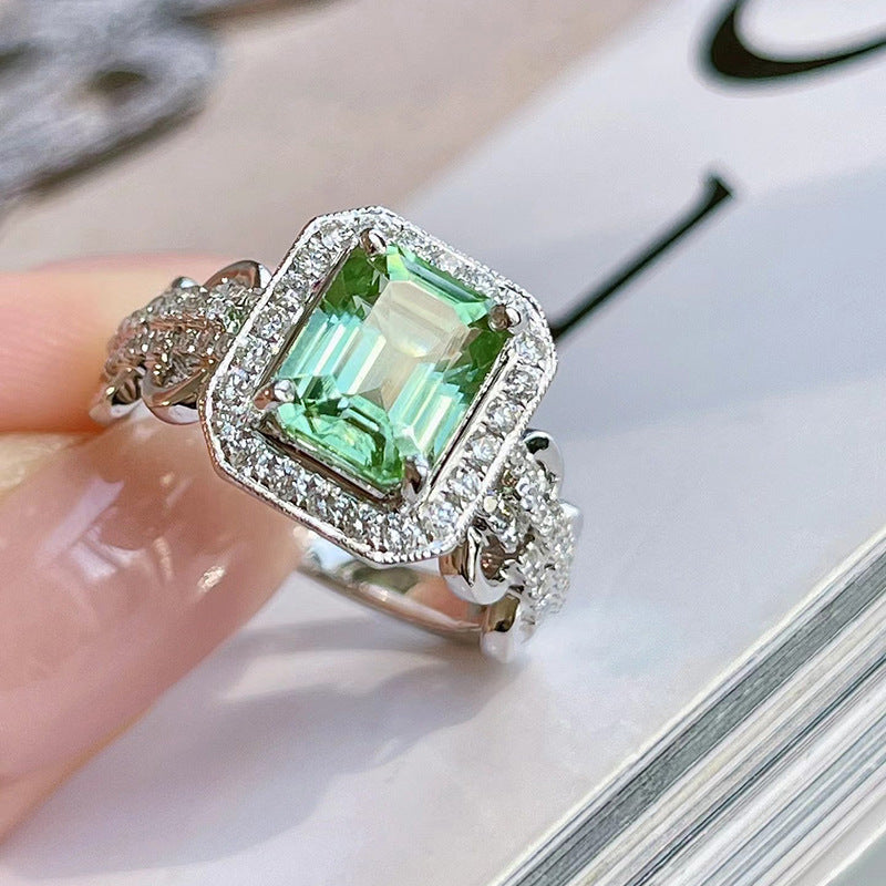 Classic Ring with Timeless Appeal