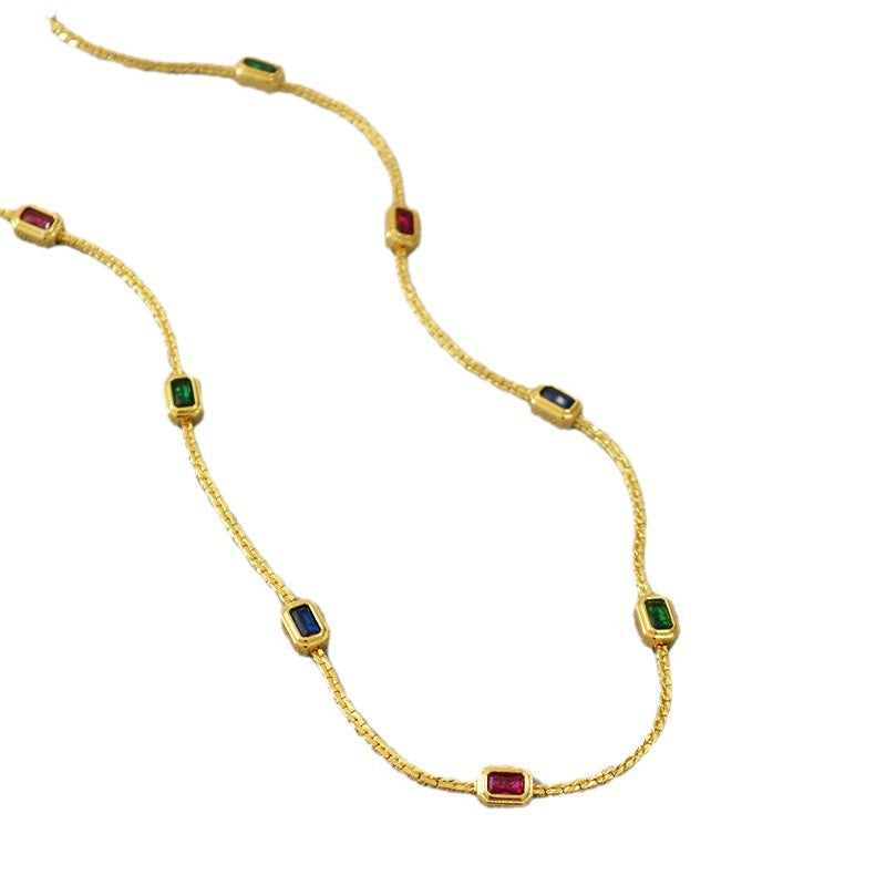 Charming Gold Necklace for Any Occasion