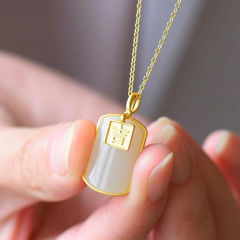 Classic Necklace with Timeless Appeal