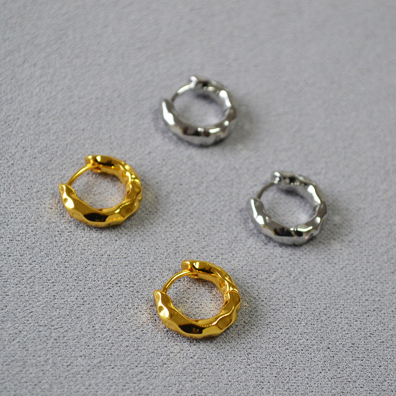 Beautiful Gold Earring with Unique Style