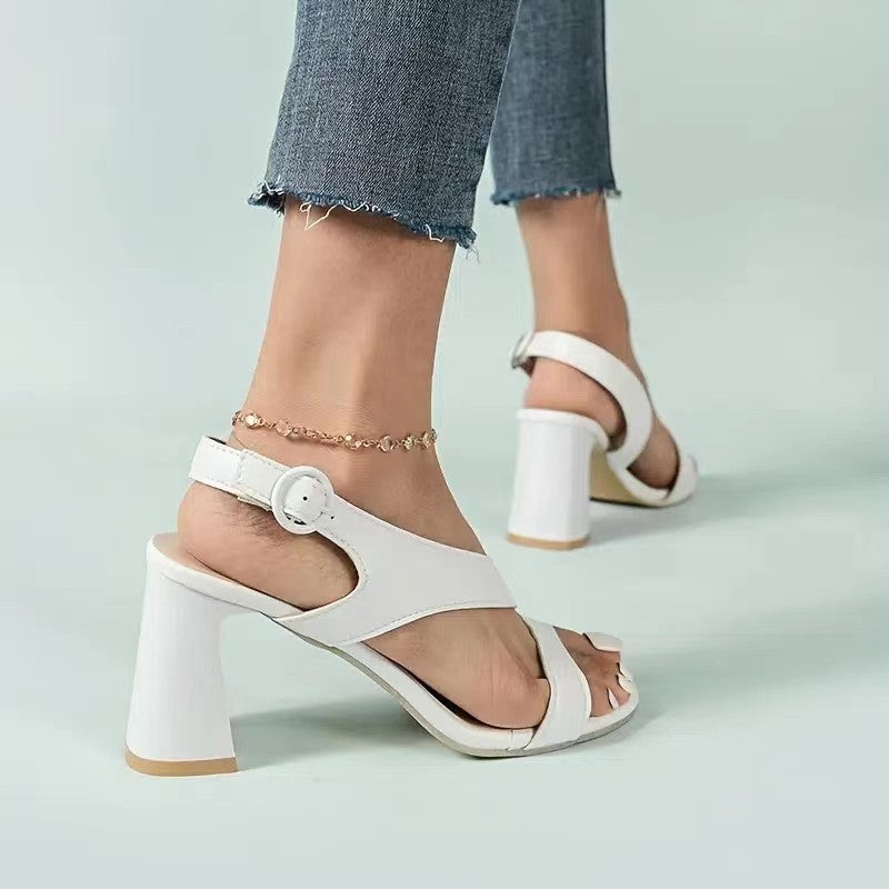 Graceful Orthopedic Sandals for Modern Look