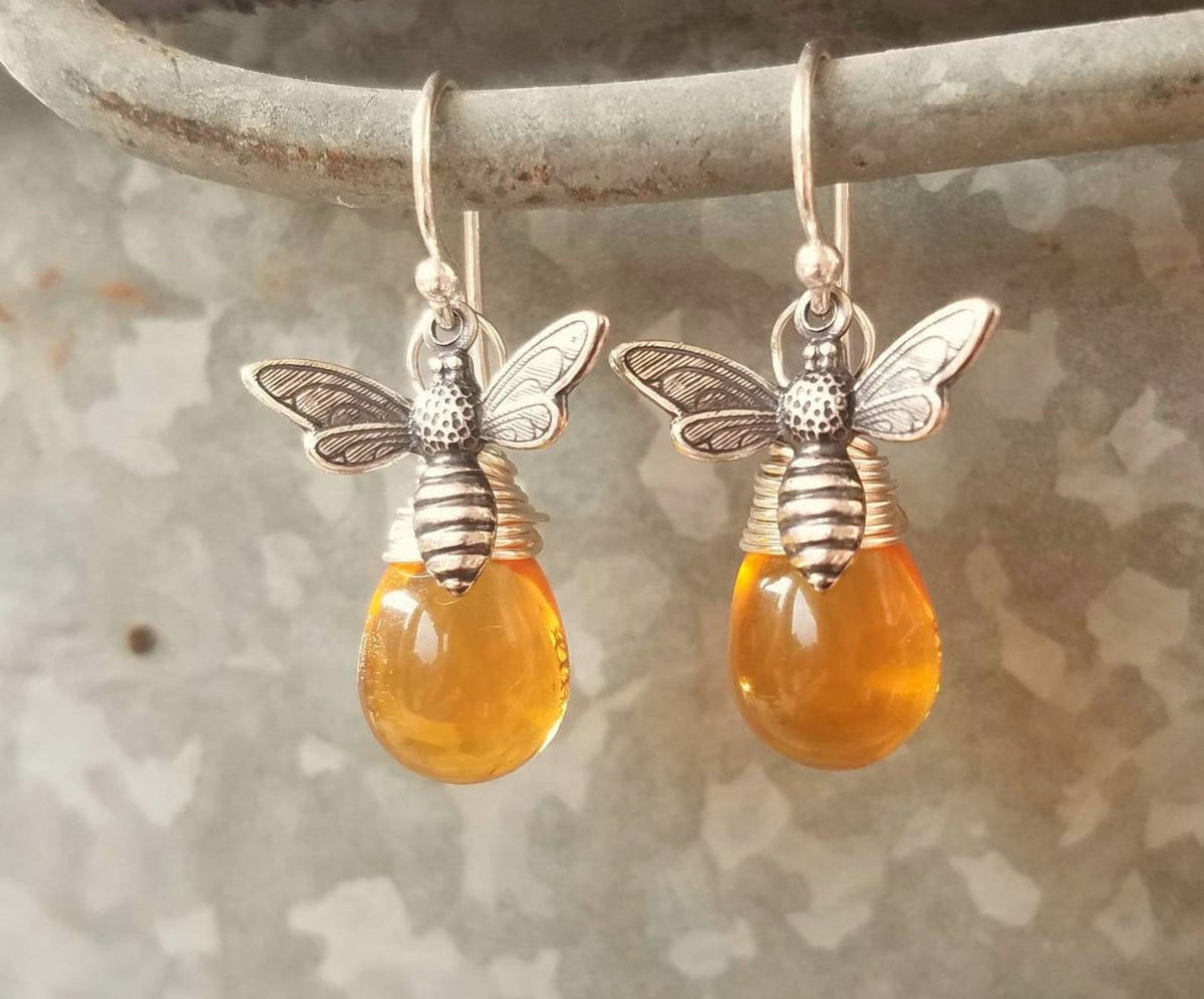 Vintage Handmade Earring