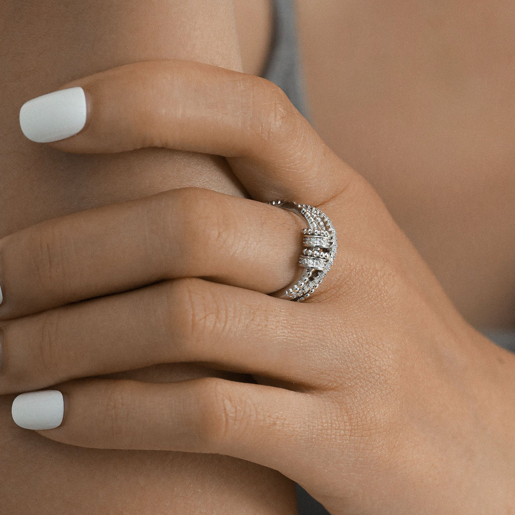 Charming Piece for Any Occasion