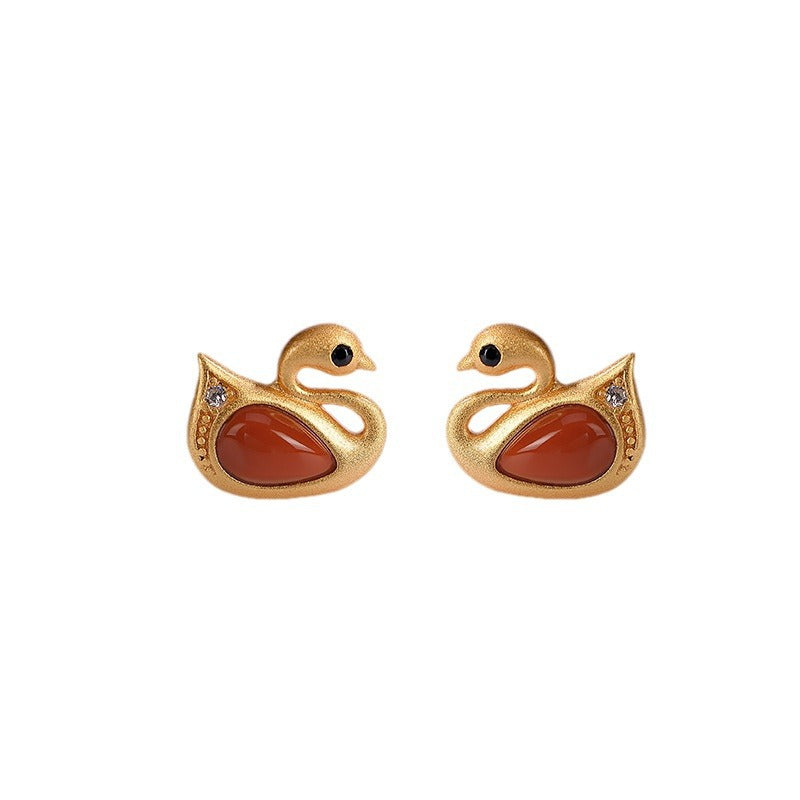 Romantic Gold Earring for Special Moments