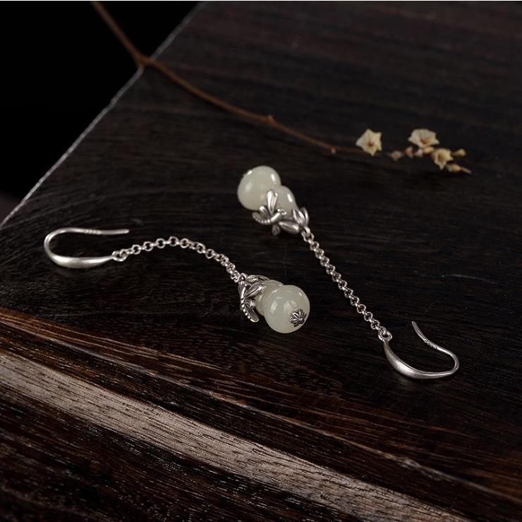 Beautiful Silver Earring with Unique Style