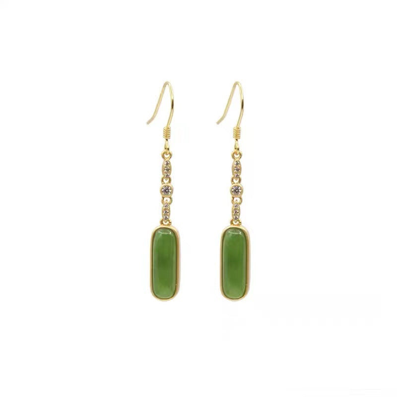 Classic Silver Earring with Timeless Appeal