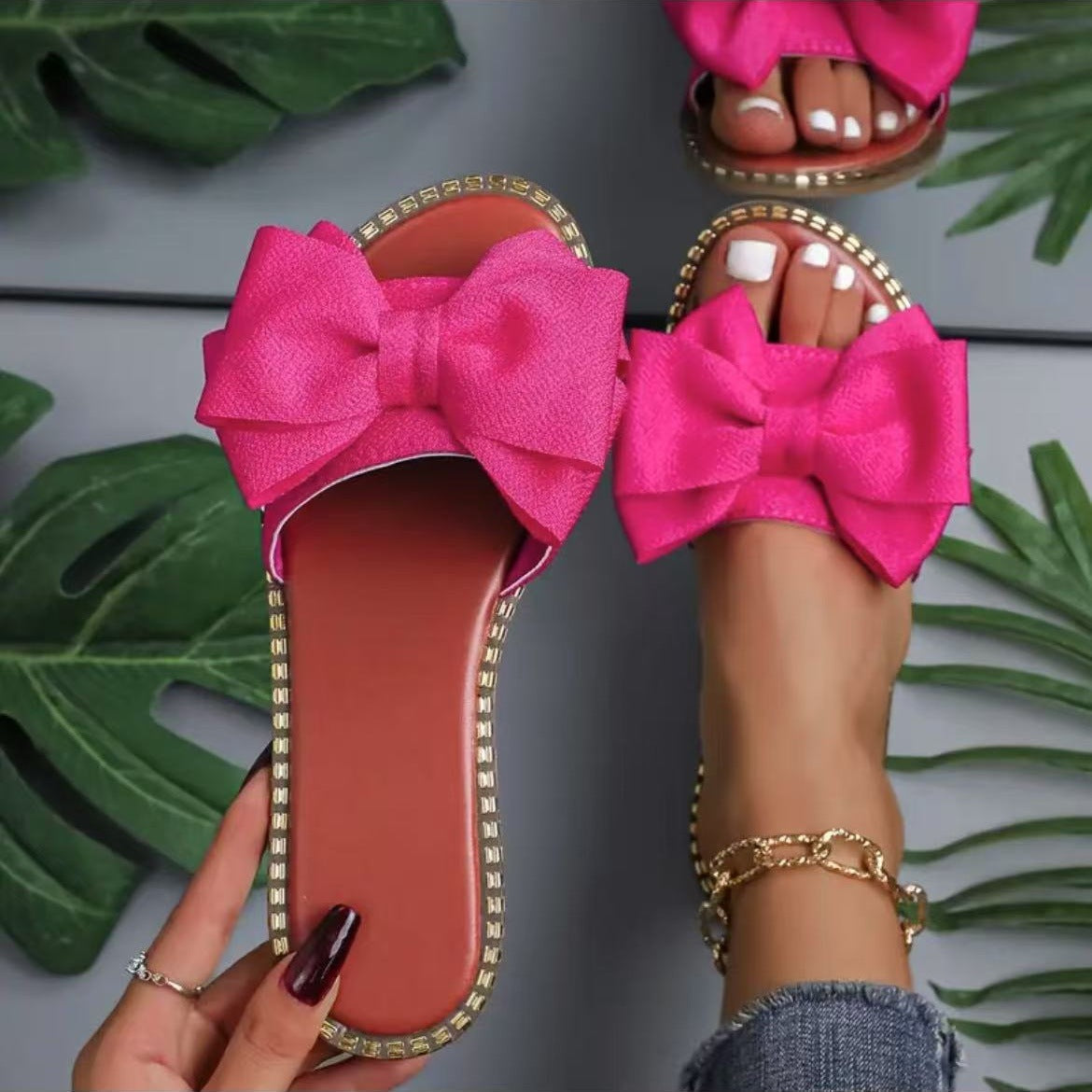 Chic Orthopedic Sandals with Unique Design