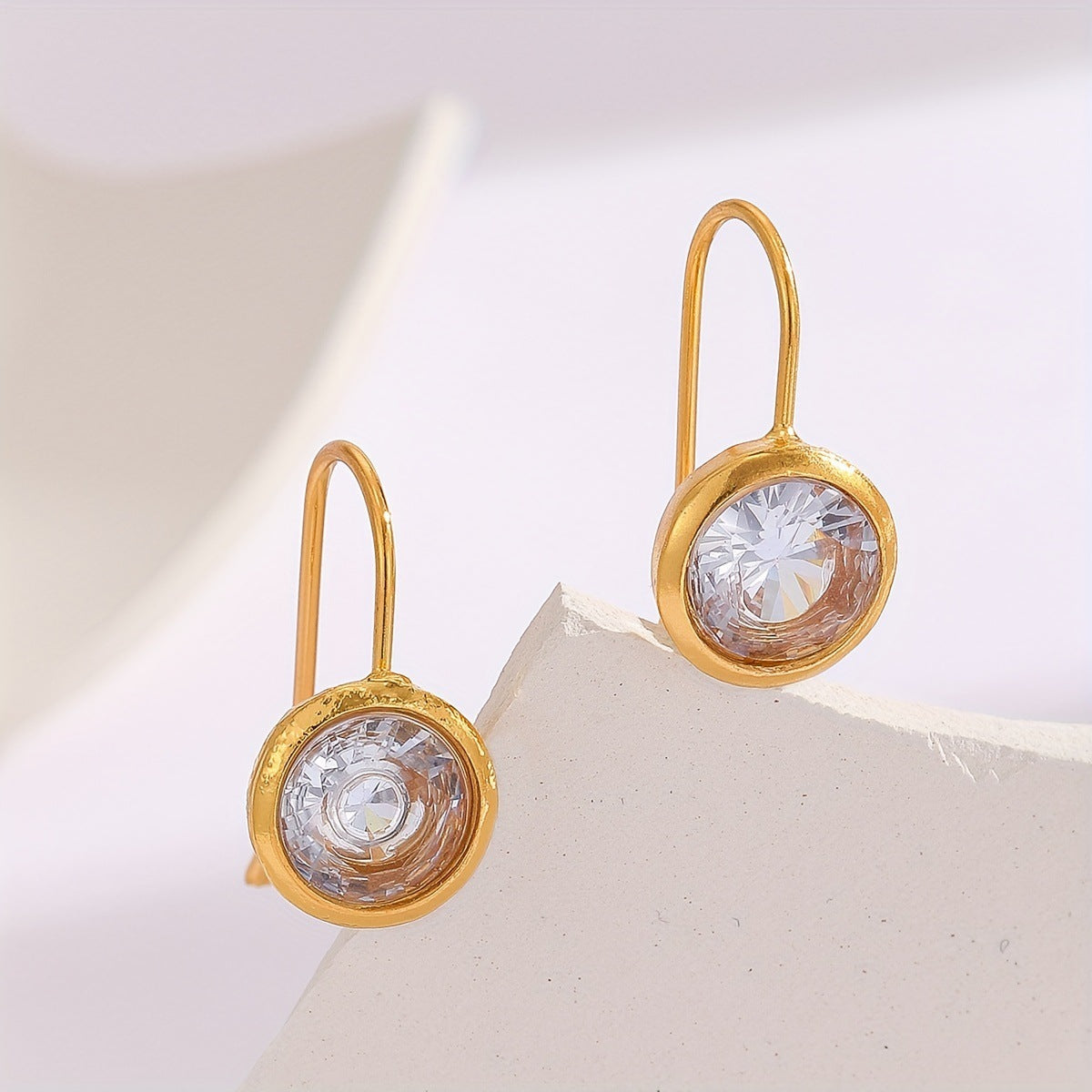 Romantic Earring for Special Moments