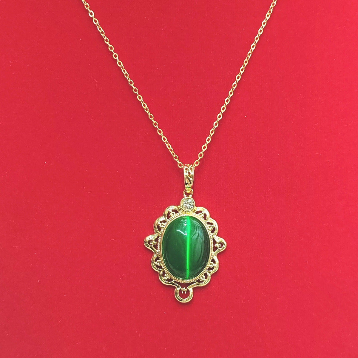 Romantic Necklace for Special Moments