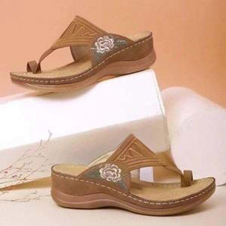 Chic Orthopedic Shoes with Unique Design