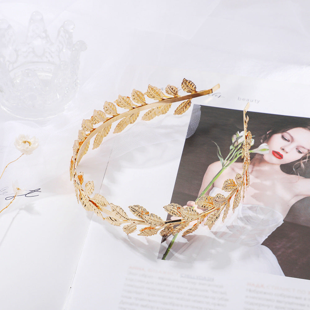 Stunning Gold Piece for Daily Wear
