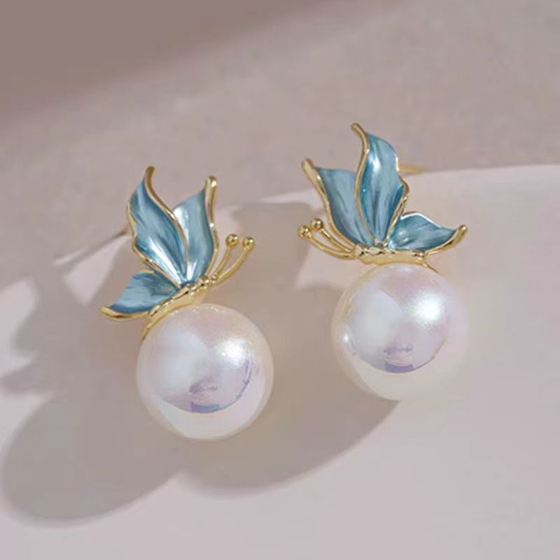 Vintage Handmade Pearl Earring