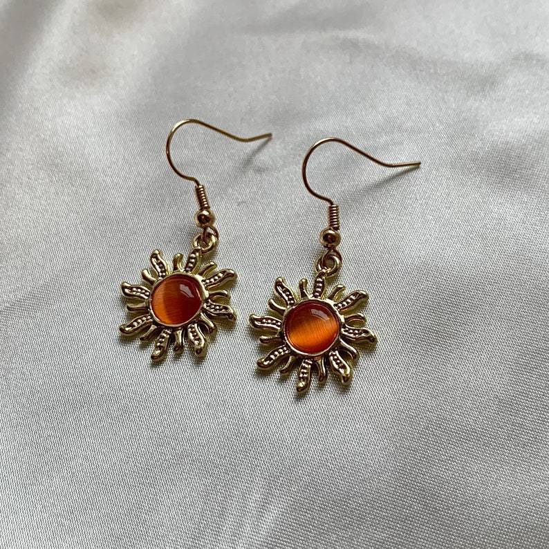 Classic Earring with Timeless Appeal