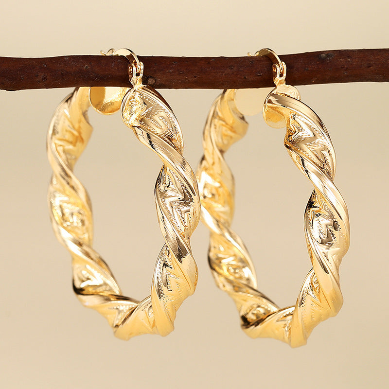 Classic Earring with Timeless Appeal
