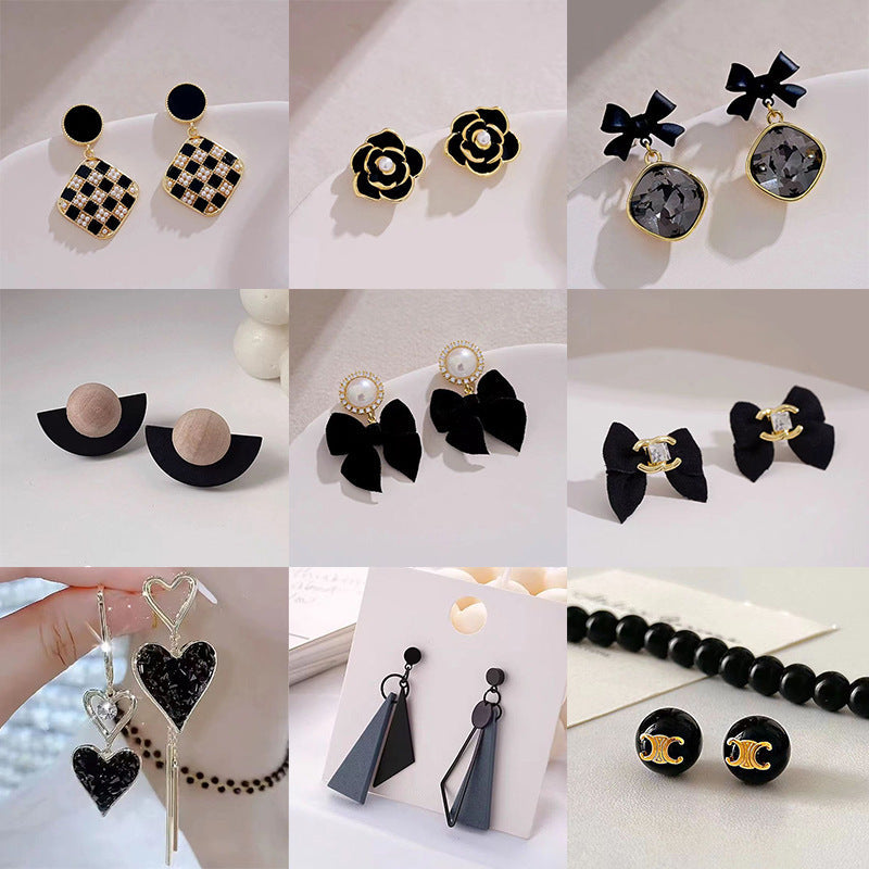 Stunning Earring for Daily Wear