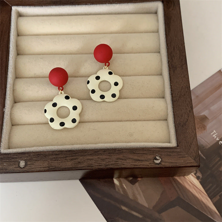 Romantic Earring for Special Moments