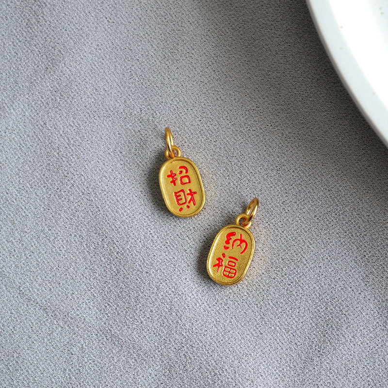 Beautiful Gold Earring with Unique Style