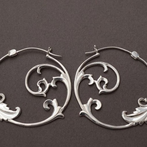 Vintage Handmade Earring