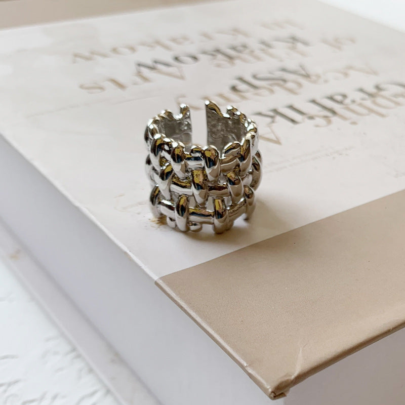 Classic Ring with Timeless Appeal