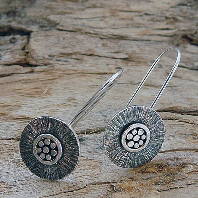 Charming Earring for Any Occasion