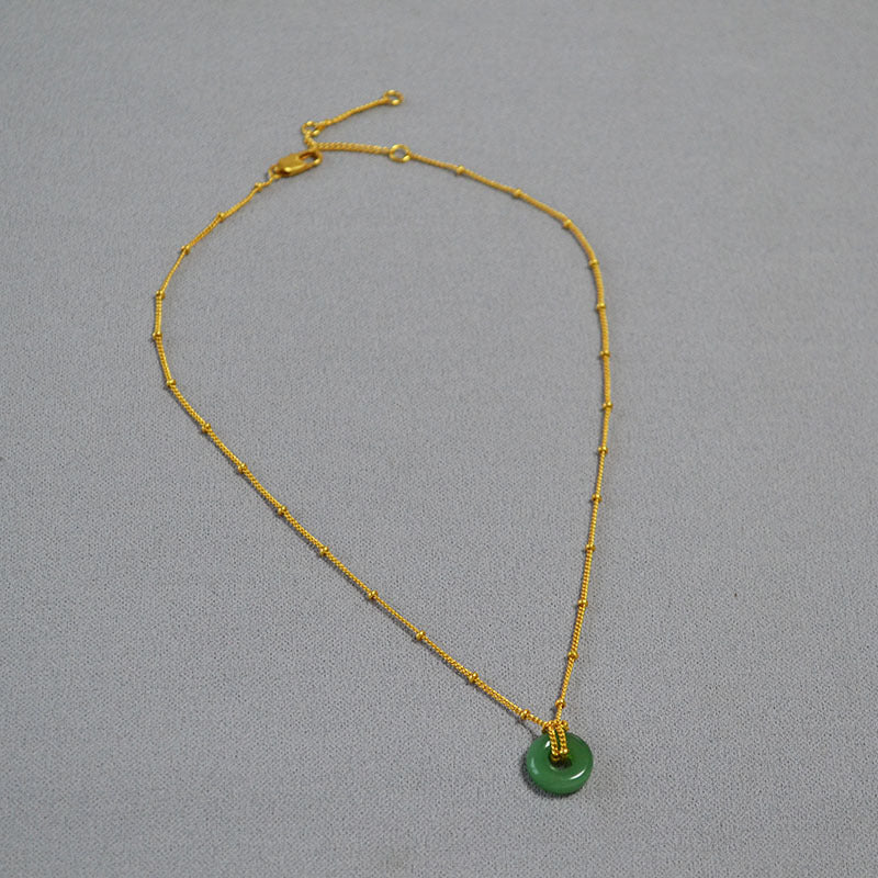 Romantic Gold Necklace for Special Moments