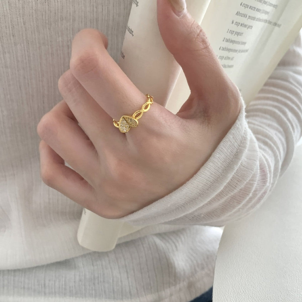 Charming Ring for Any Occasion
