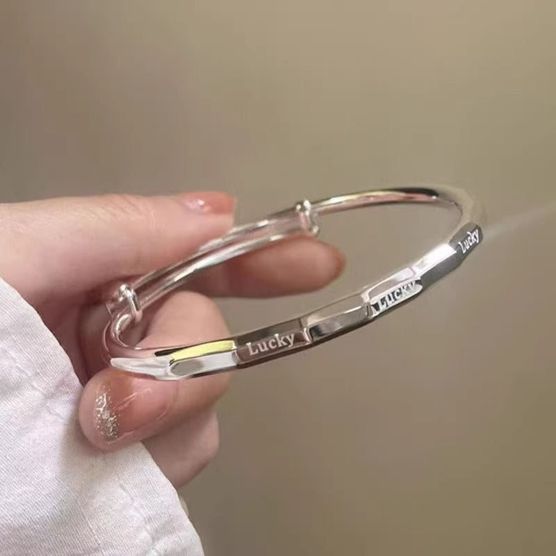 Romantic Bracelet for Special Moments