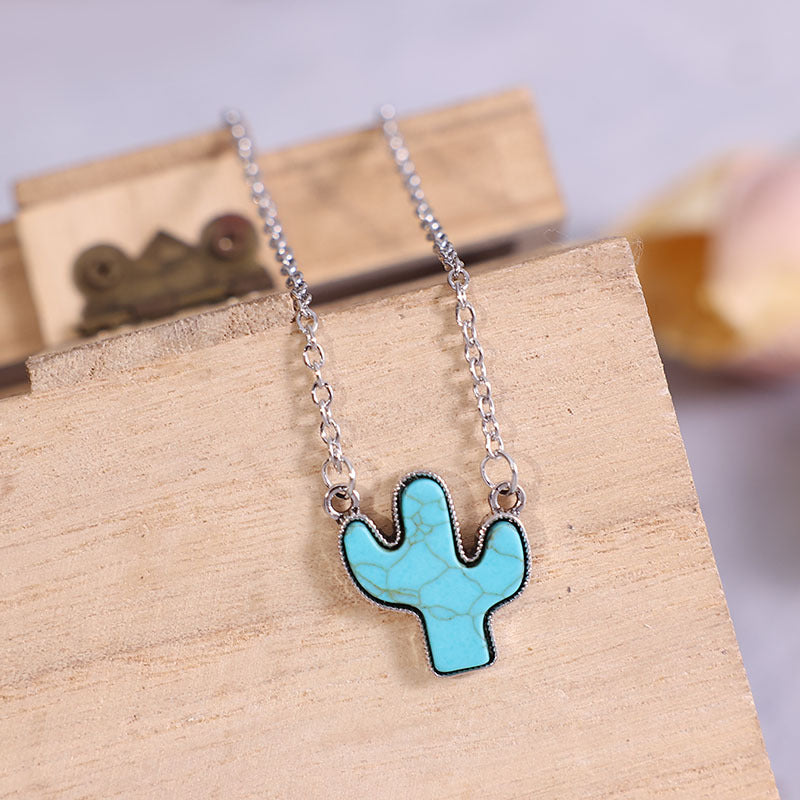 Classic Pendant with Timeless Appeal