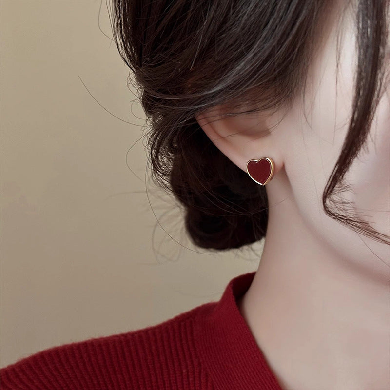 Classic Earring with Timeless Appeal