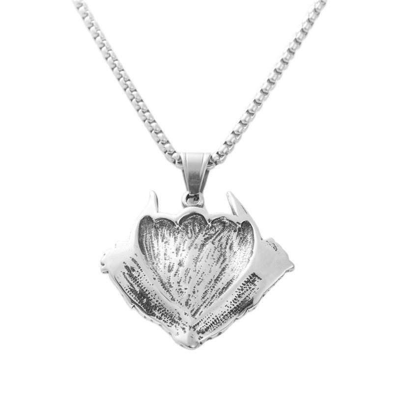Classic Pendant with Timeless Appeal