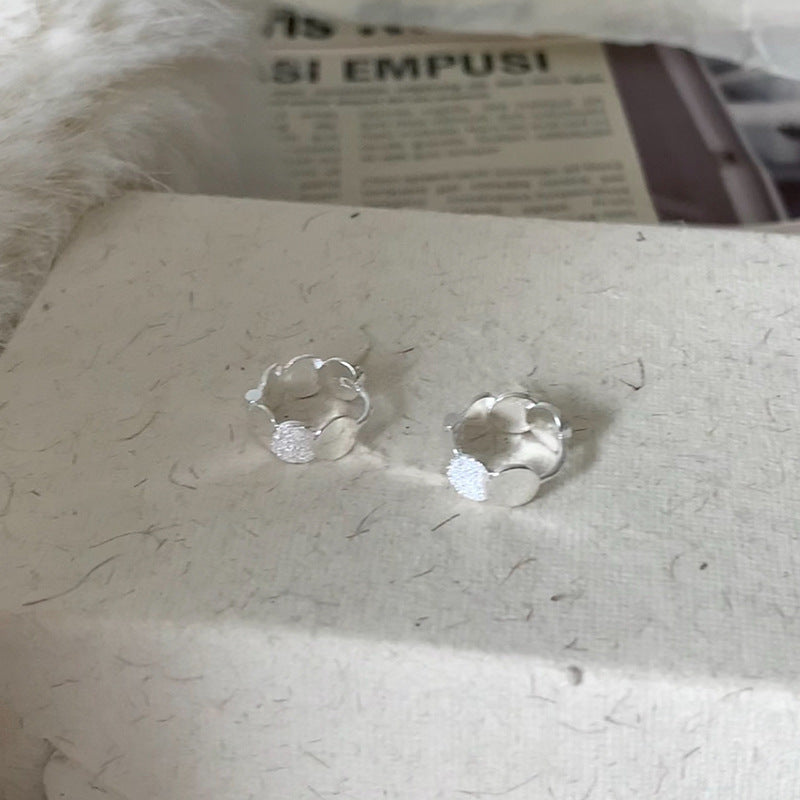 Romantic Earring for Special Moments
