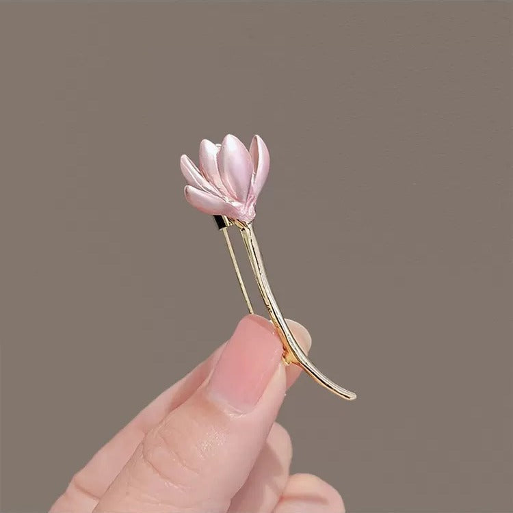 Charming Piece for Any Occasion