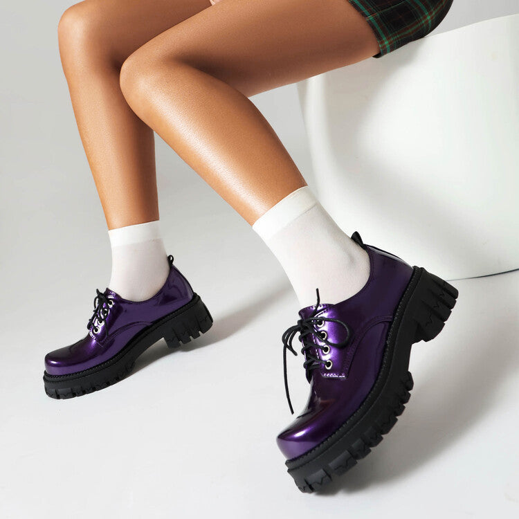 Chic Orthopedic Shoes with Unique Design