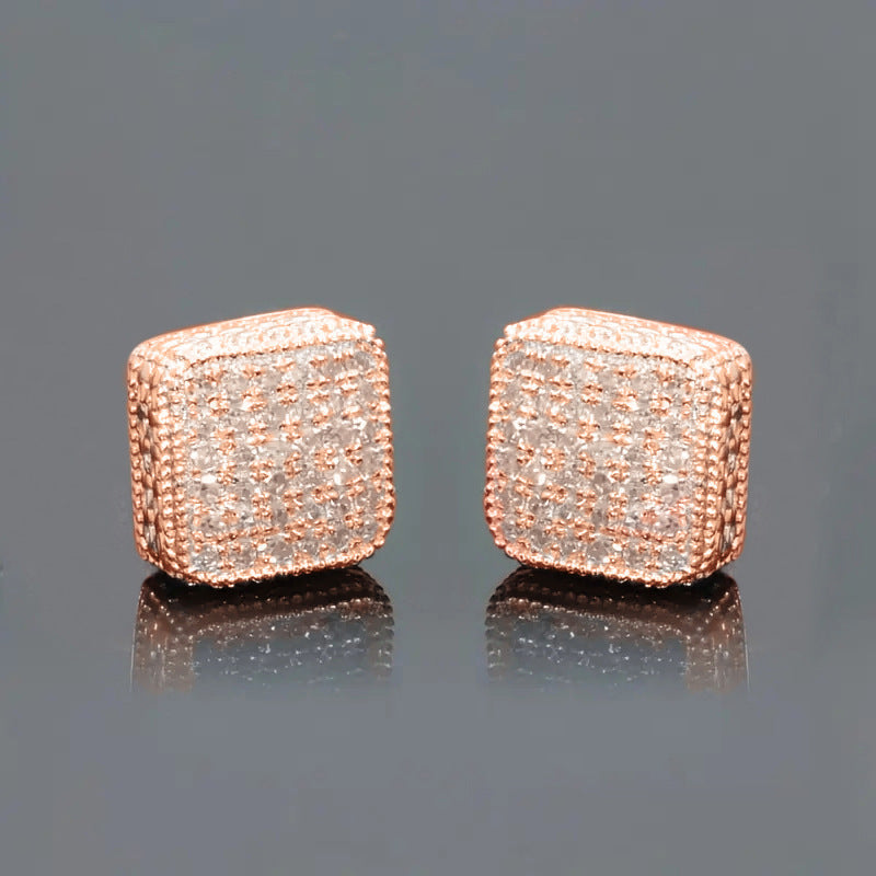 Charming Earring for Any Occasion