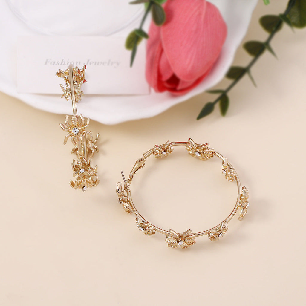 Elegant Gold Earring for Every Occasion