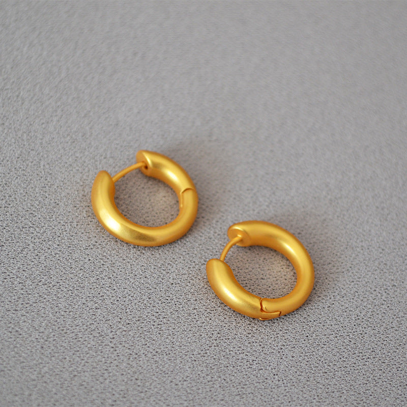 Delicate Artisan Gold Earring