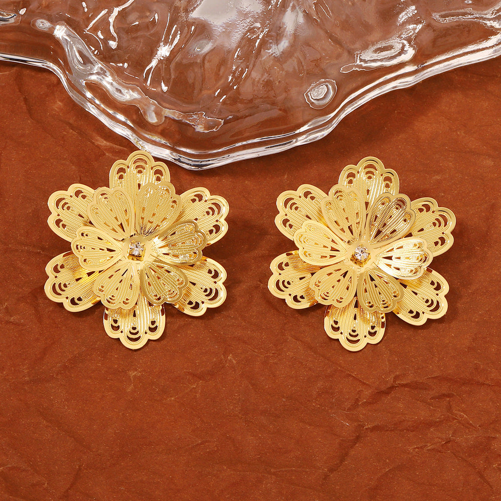 Beautiful Earring with Unique Style
