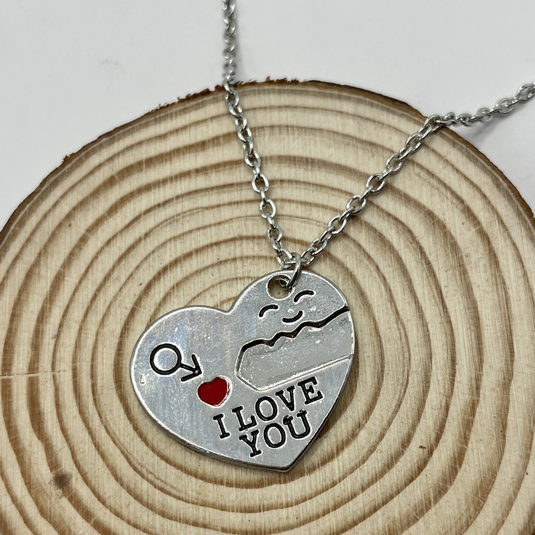 Stunning Necklace for Daily Wear